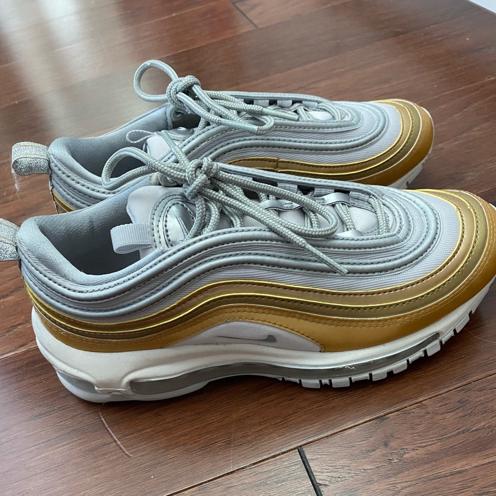 NIKE shoes| Womens AirMax 97 6.5